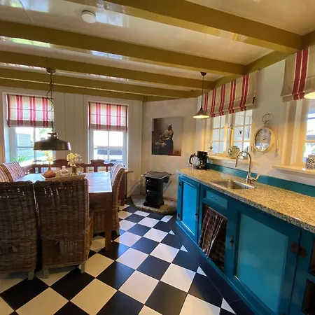 Nicely Decorated With Garden, Near The Sea * Hippolytushoef